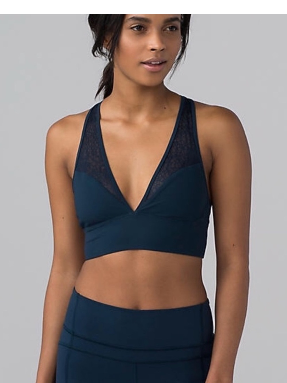 Lululemon Twist & Train Bra